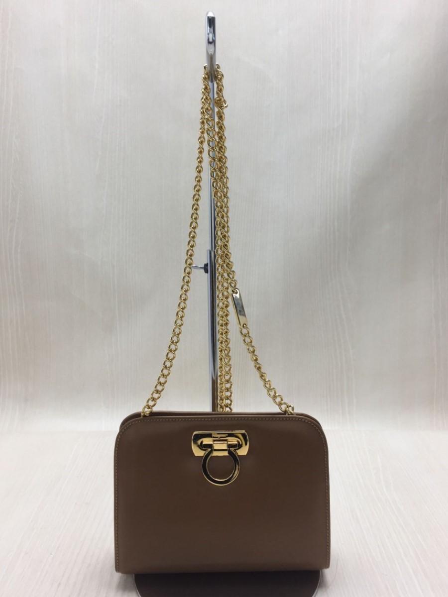 Salvatore Ferragamo◆ショルダーバッグ/レザー/CML/無地