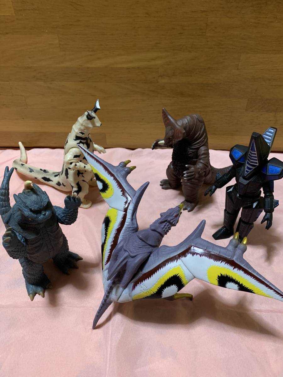 ウルトラマン コスモス真の勇者セット 空からのプレゼントセット