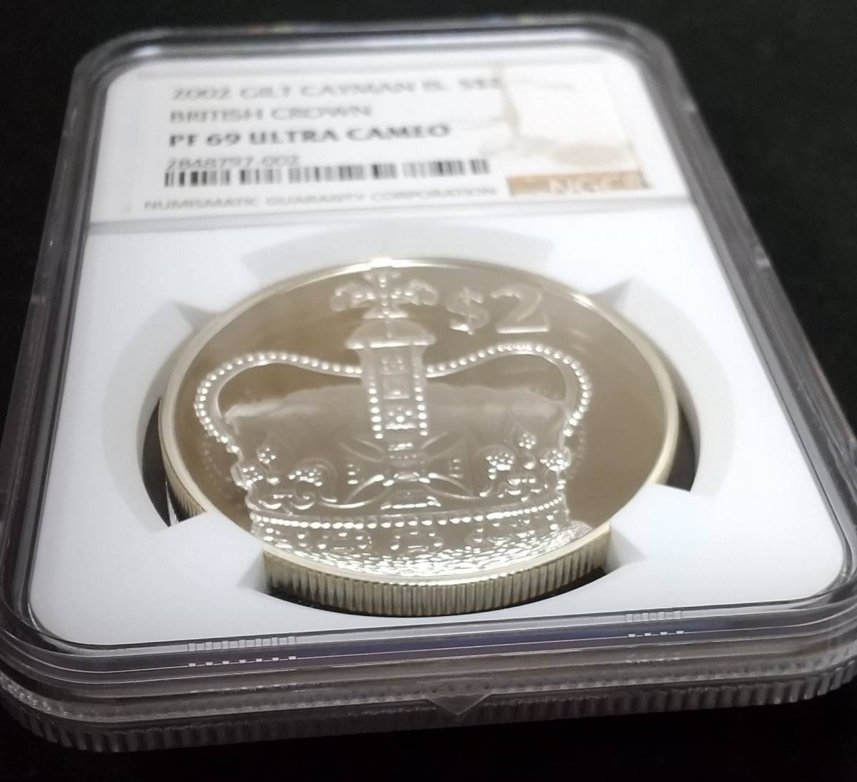 ヤフオク初の鑑定品！ 】 エリザベス女王 即位50周年記念 2002 英領ケイマン諸島