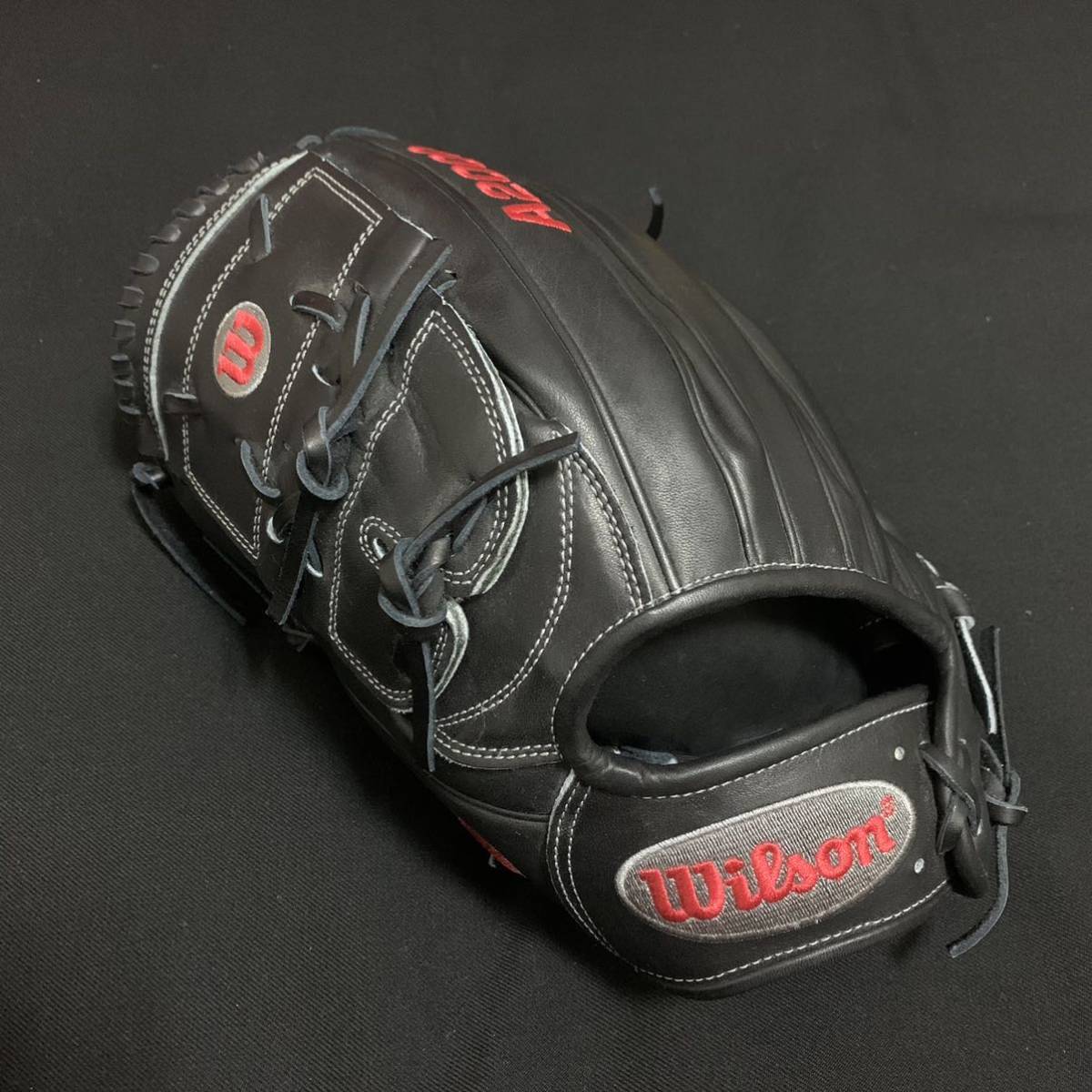 超激得，定番 wilson A2000 硬式用グラブ レスターモデル(投手用)｜売買されたオークション情報、yahooの商品情報をアーカイブ公開 - オークファン 大人用