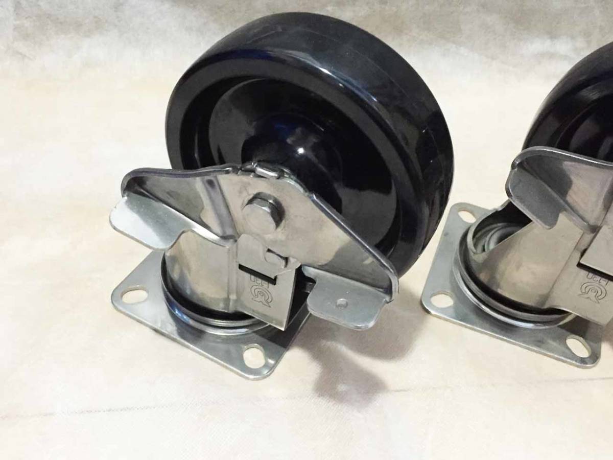 ☆新品 未使用 ユーエイ ステンレスキャスター 130mm 2個セット 自在ストッパー付 2個 台車