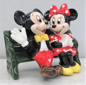 陶器 置物 ディズニーのヤフオク の相場 価格を見る ヤフオク の陶器 置物 ディズニーのオークション売買情報は38件が掲載されています