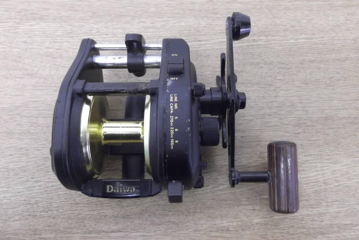 9775 リール Daiwa MILLIONAIRE MAGSERVO SS30 ダイワ ミリオネア 釣り