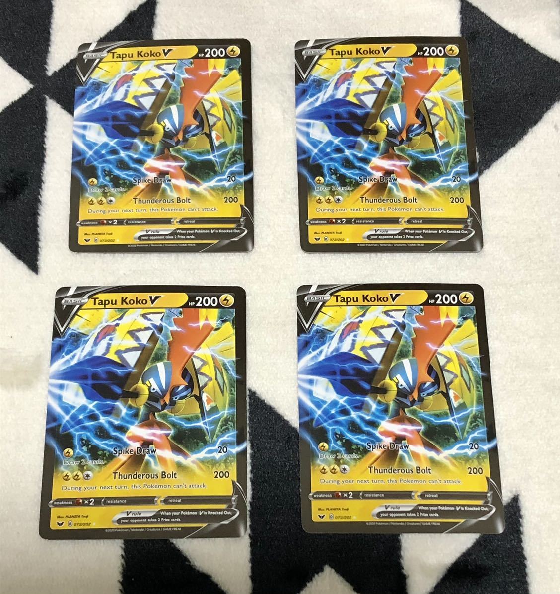 ポケモンカード 引退品 1円スタート Sr Ur カプコケコv 海外版 英語版 その他 売買されたオークション情報 Yahooの商品情報をアーカイブ公開 オークファン Aucfan Com