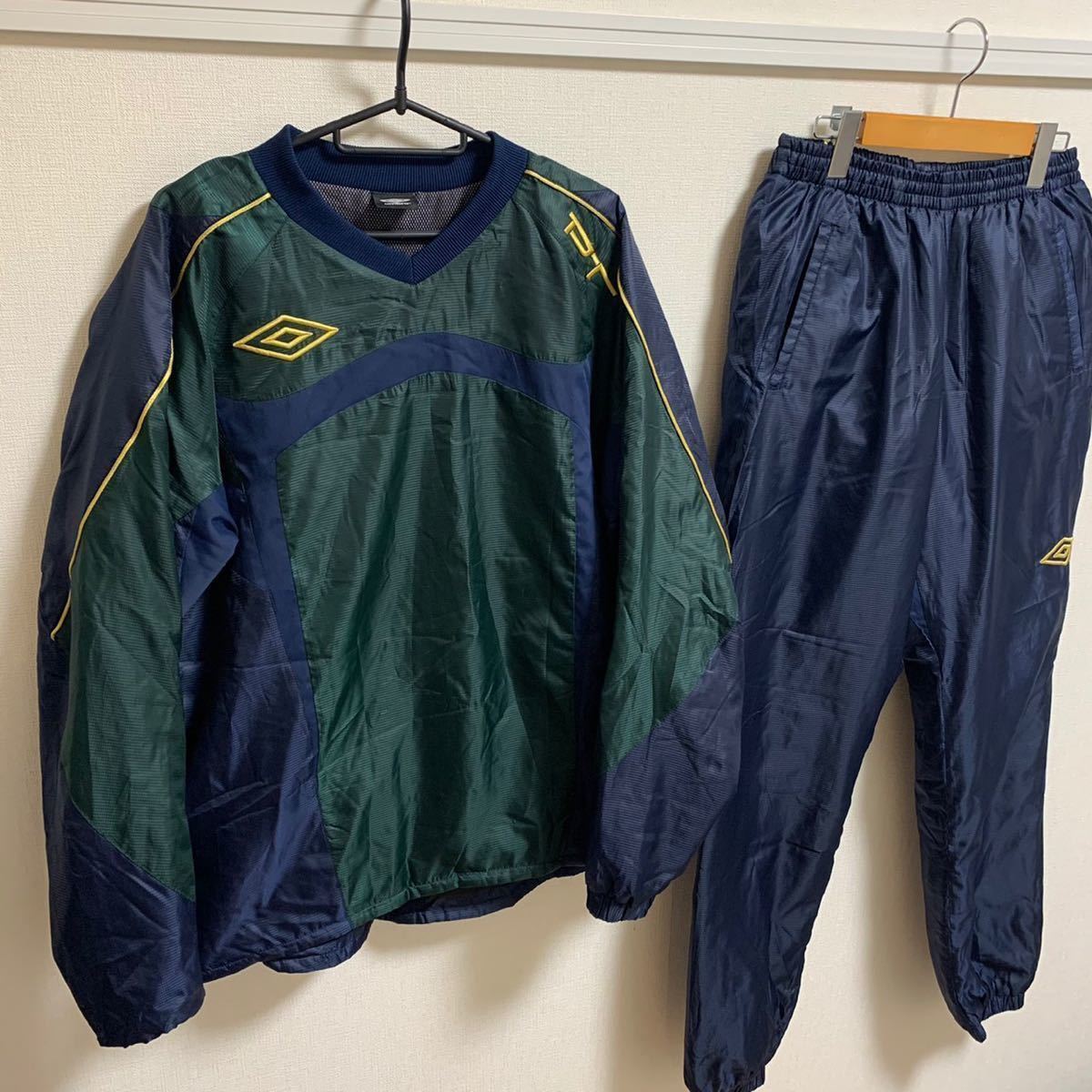 Umbro／中綿ウインドブレーカーセットアップ XL相当 美品】UMBRO 中綿 ピステ 上下セット O アンブロ サッカー