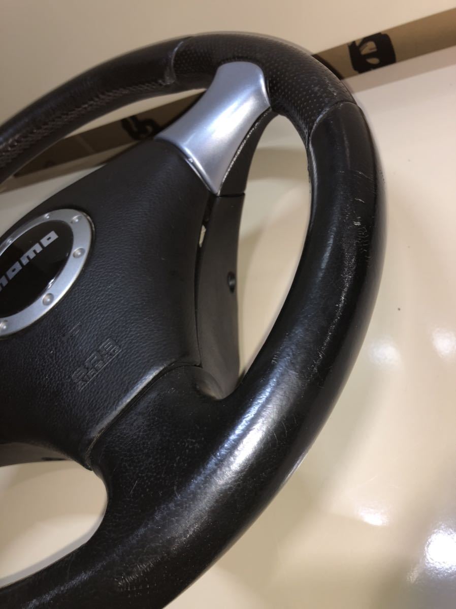 ダイハツ　純正オプション　momo ステアリング　レザー_5