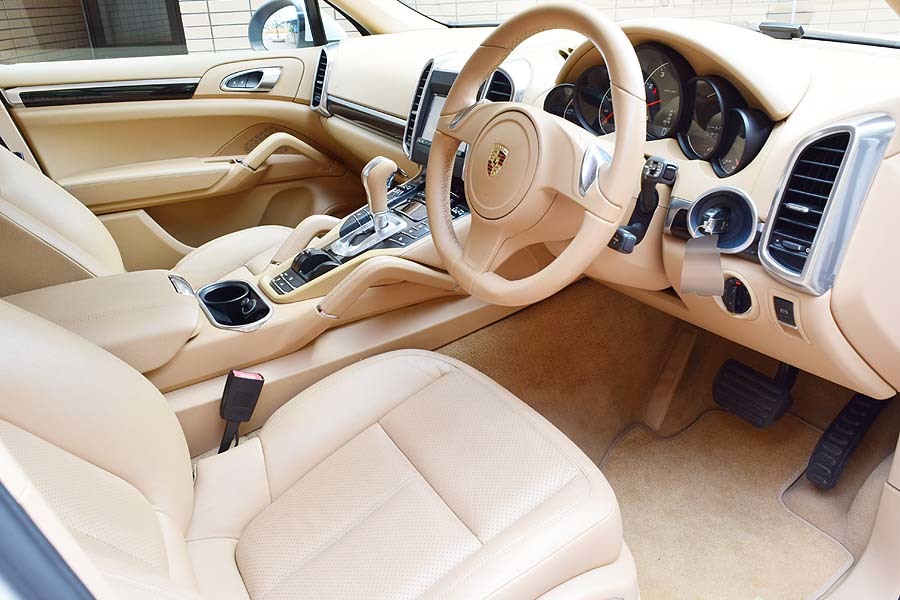 【全車輌消毒消臭済】2013年モデル ポルシェカイエン TVキャンセラー 大切にご使用！ 車庫保管 正規ディーラー車 車検R3年3月 現車確認可能_6