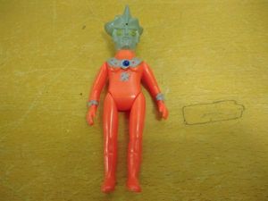 ウルトラマンレオ ソフビのYahoo!オークション(旧ヤフオク!)の相場 