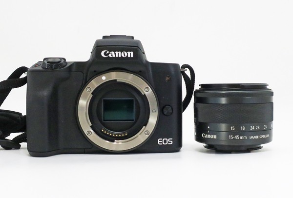 ◇【Canon キヤノン】EOS Kiss M 15-45 IS STM レンズキット ミラー
