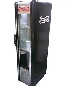 コカ・コーラ ショーケースのYahoo!オークション(旧ヤフオク!)の相場 
