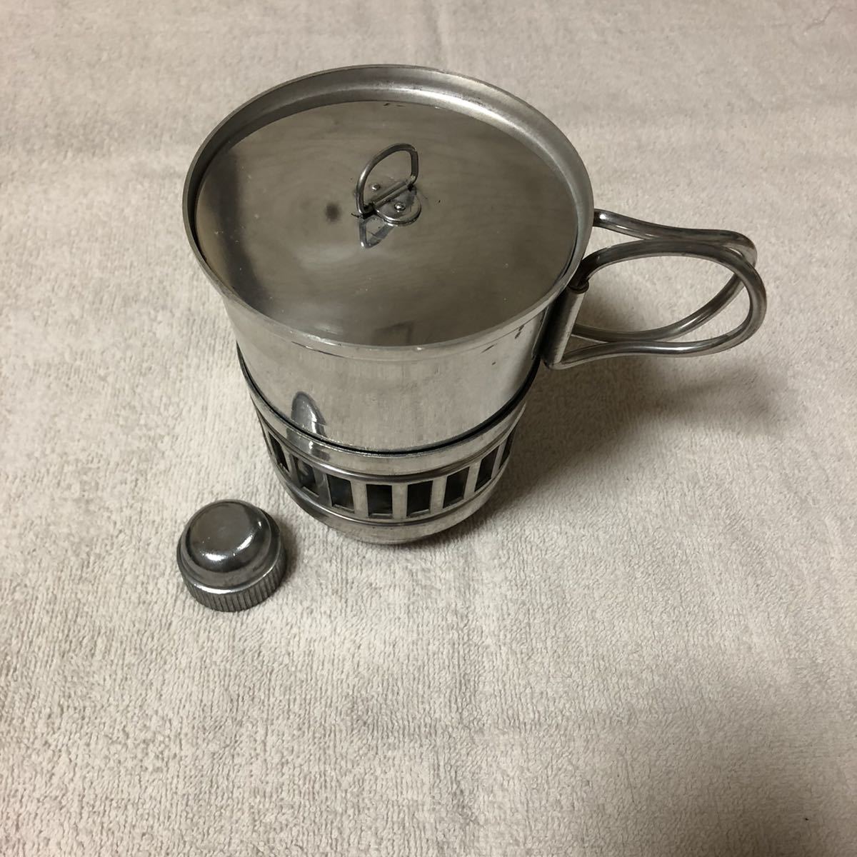 フランス軍 アルコールストーブ 【デッドストック】 メスティン カトラリー 飯盒 アーミー 軍放出品 キャンプ ブッシュクラフト