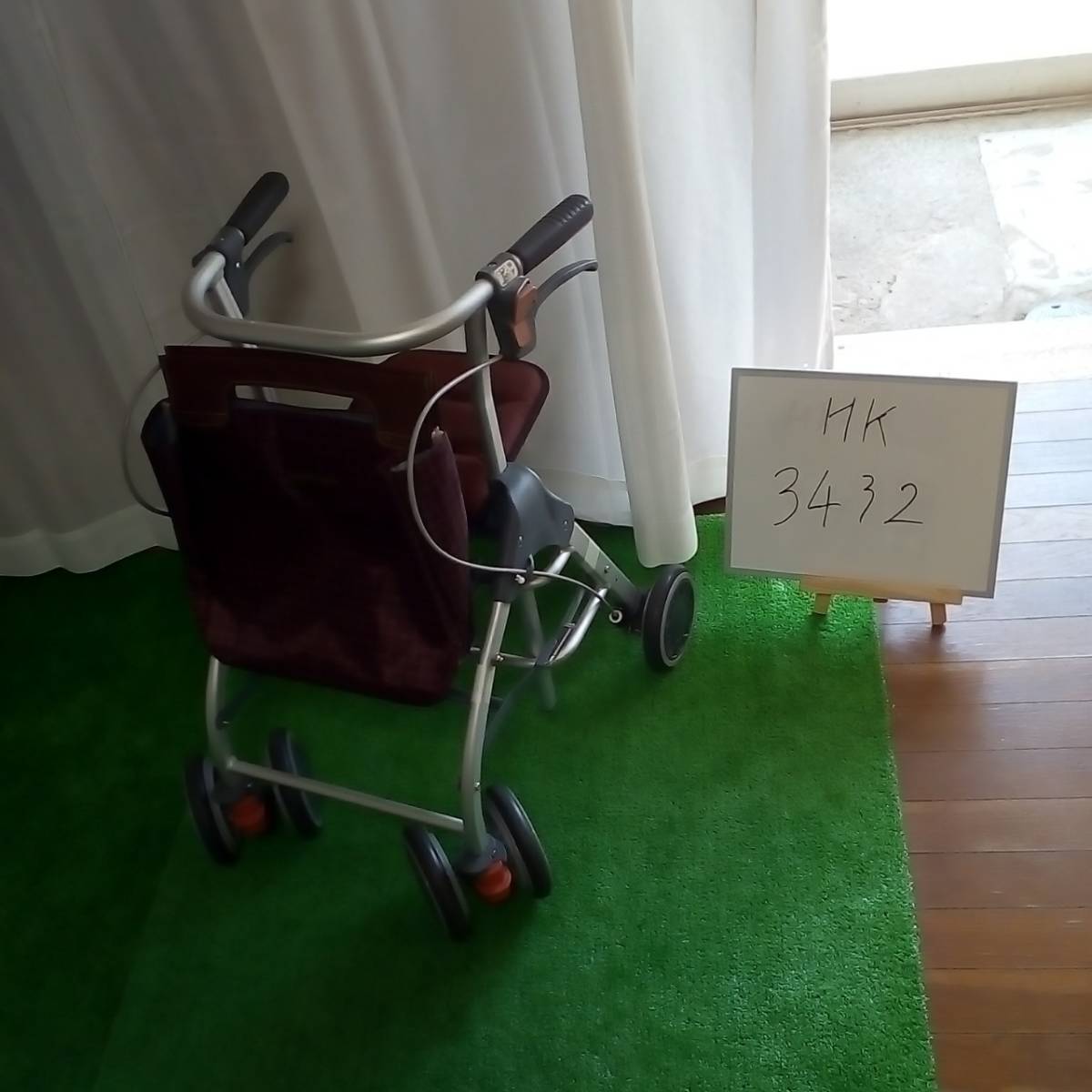  HK-3432 歩行器 幸和製作所 テイコブリトルスリム WAW04 洗浄 消毒済み(歩行補助車、シルバーカー)｜売買されたオークション情報、yahooの商品情報をアーカイブ公開 - オークファン 歩行補助車、シルバーカー