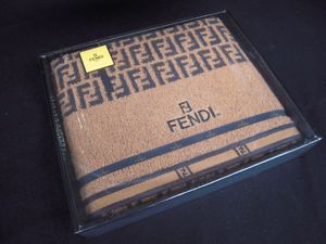 フェンディ バスタオルのヤフオク の相場 価格を見る ヤフオク のフェンディ バスタオルのオークション売買情報は27件が掲載されています