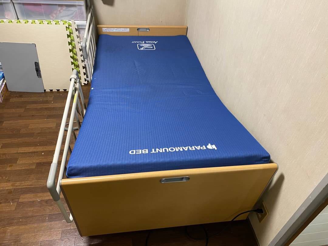 ◯I7075 パラマウントベッド 電動介護ベッド 楽匠 KQ-82330◯ 【公式通販】