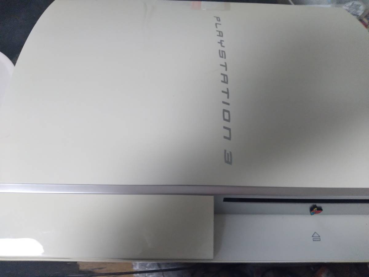 【人気セール，大得価】 PS3 CECHL01 FW4.81 ソフト5本付き(PS3本体)｜売買されたオークション情報、yahooの商品情報をアーカイブ公開 - オークファン PS3本体