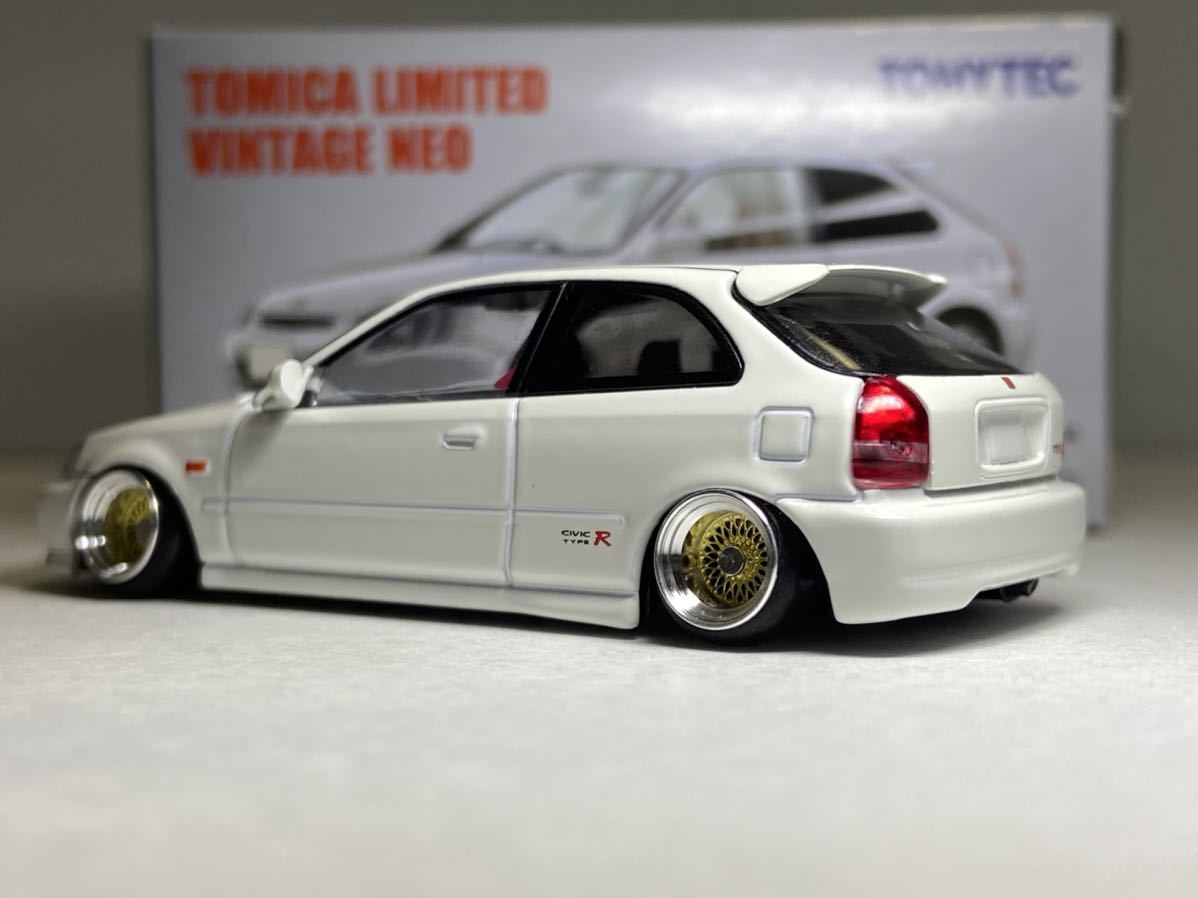 1 64 トミカリミテッドヴィンテージ Honda シビック タイプr Ek9 改 合金深リムホイール Ssr メッシュ 車高短 街道レーサー 環状族 Jdm トミカリミテッド 売買されたオークション情報 Yahooの商品情報をアーカイブ公開 オークファン Aucfan Com
