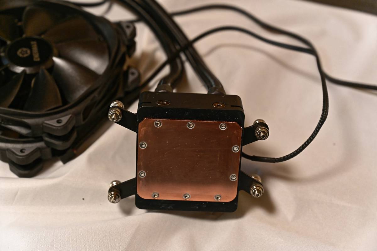 ENERMAX アドレッサブル型RGB LED水冷CPUクーラー LIQTECH TR4 II 280mm ELC-LTTRTO280-TBP Threadripper専用_2