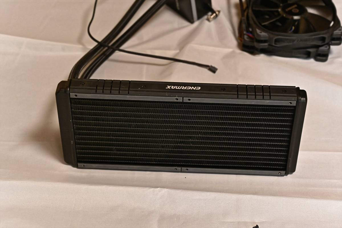 ENERMAX アドレッサブル型RGB LED水冷CPUクーラー LIQTECH TR4 II 280mm ELC-LTTRTO280-TBP Threadripper専用_5