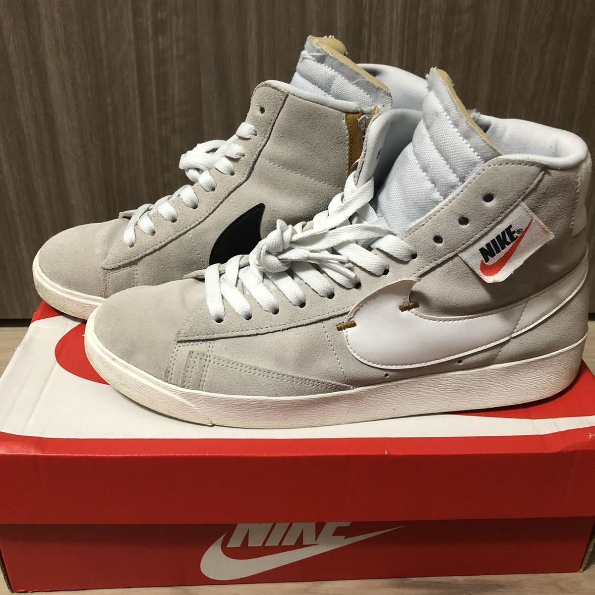 ナイキ Nike ブレーザー ミッド レベル 27cm オフホワイト サミットホワイト ランニングシューズ スニーカー 27 0cm 売買されたオークション情報 Yahooの商品情報をアーカイブ公開 オークファン Aucfan Com