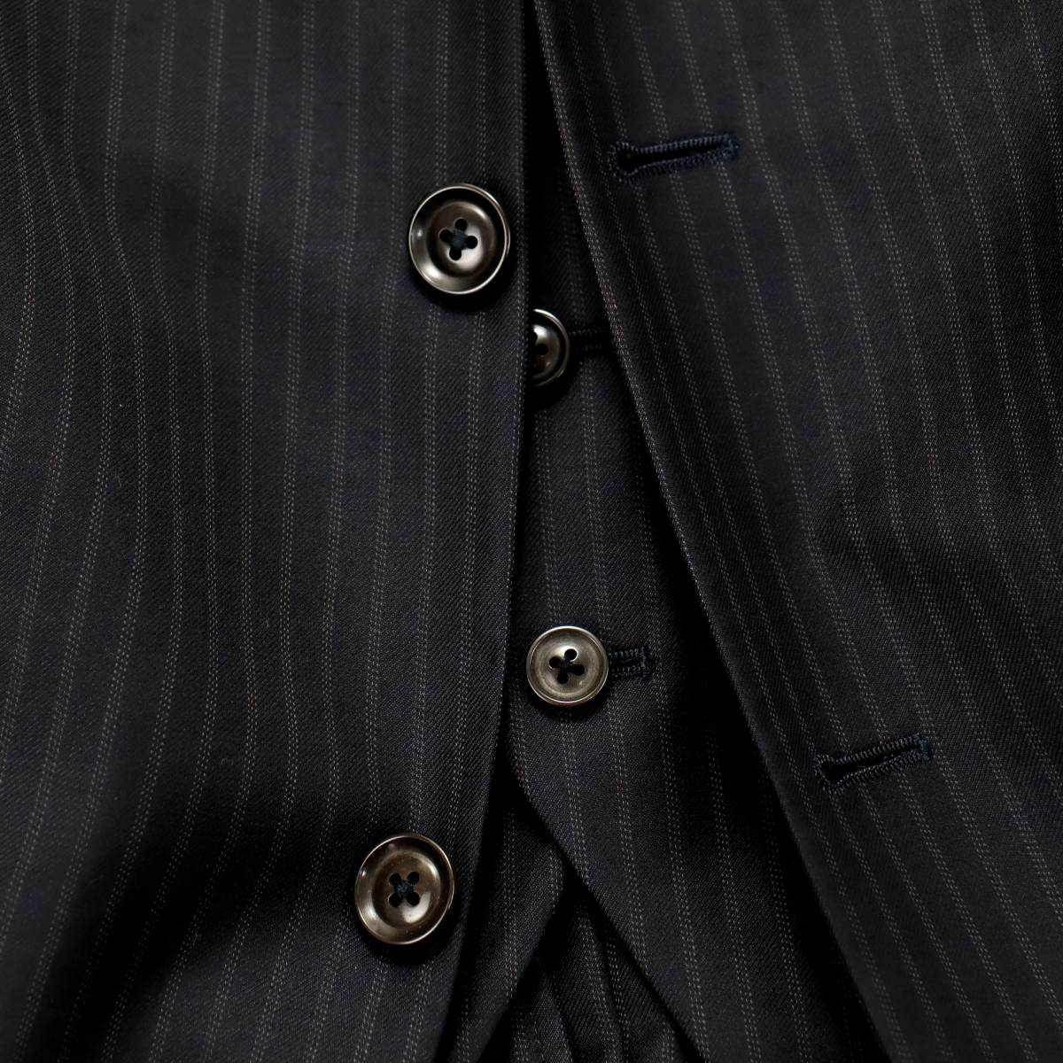 大人の渋さ◎舘ひろし着用◎テットオム「GARNIER/ガルニエ」×伊「Zegna 