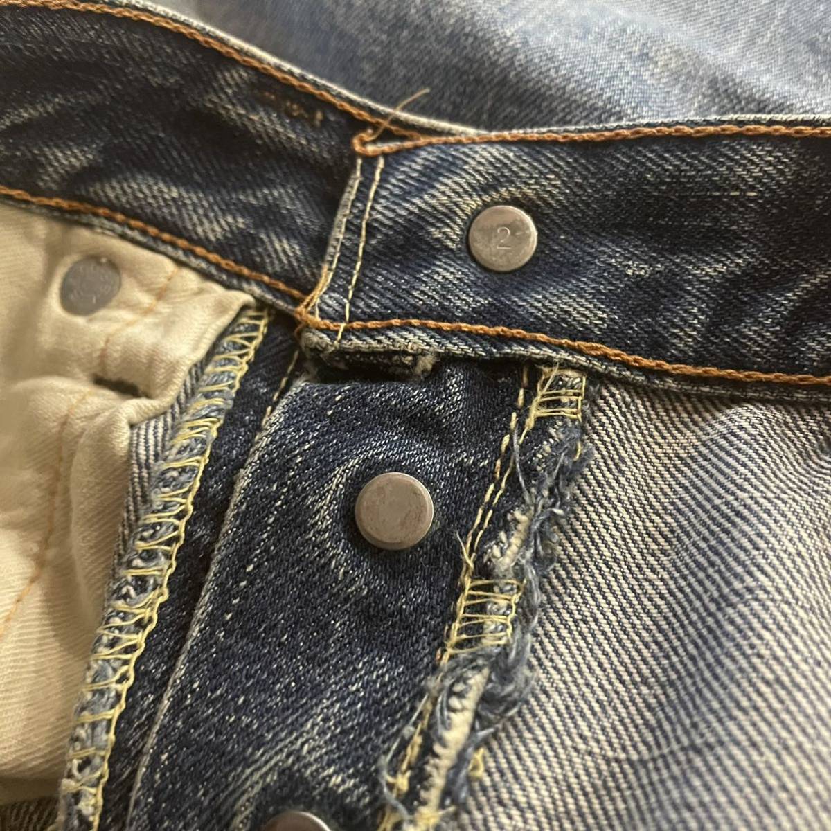 60s LEVI'S 501 BIGE Sタイプ 刻印2 ゴールデンサイズ W30 60s LEVI'S 501 BIGE Sタイプ 刻印2 ゴールデンサイズ W30