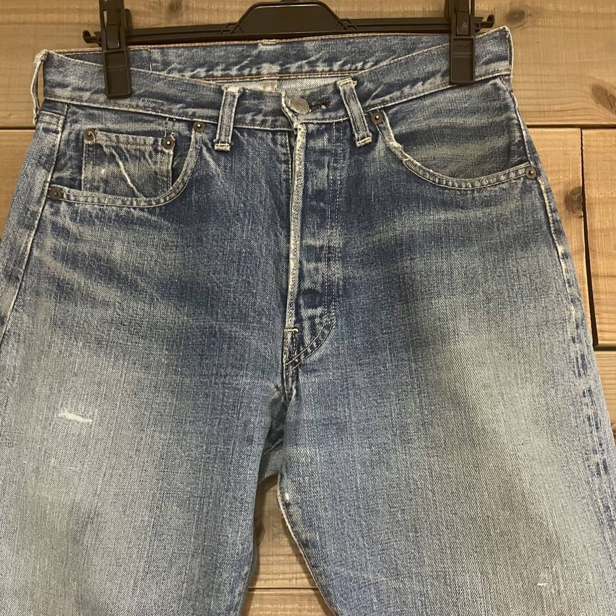 60s LEVI