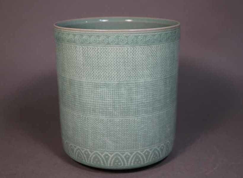 韓国人間文化財 柳根瀅 柳海剛 作 高麗青磁 白象嵌 水指 黒漆