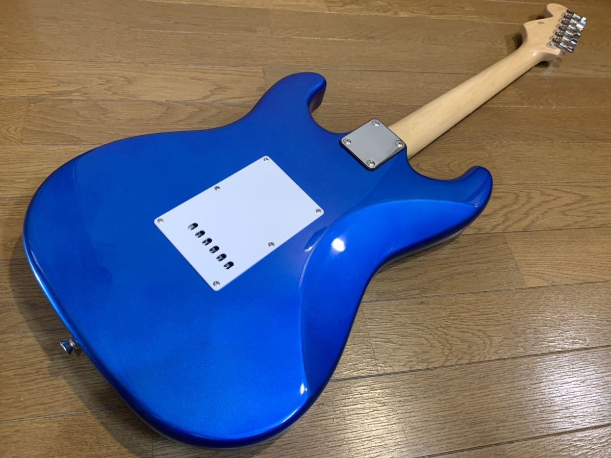 レア 青虎目 BUSKER'S BST-2Hギター ストラト レア 青虎目 BUSKER'S