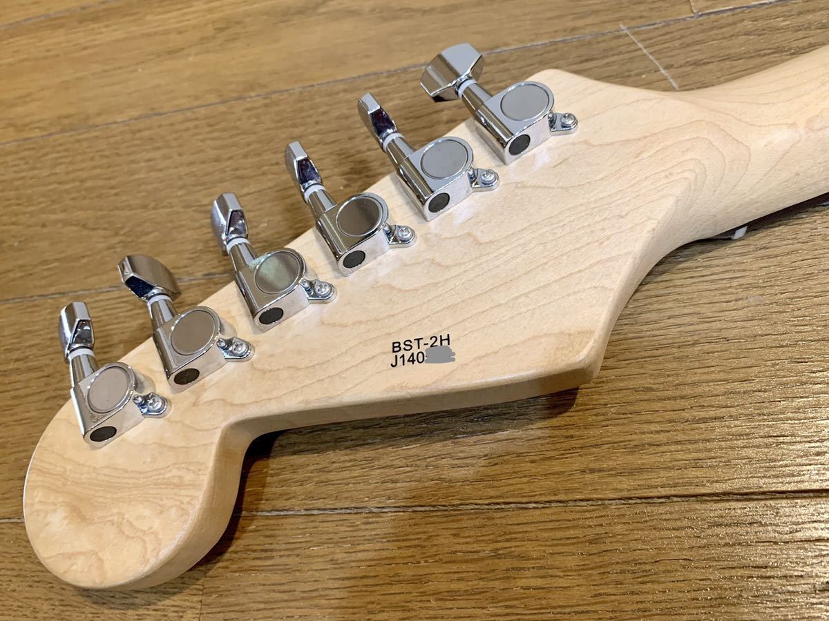 楽器・機材 レア 青虎目 BUSKER'S BST-2Hギター ストラト ジャンク扱い
