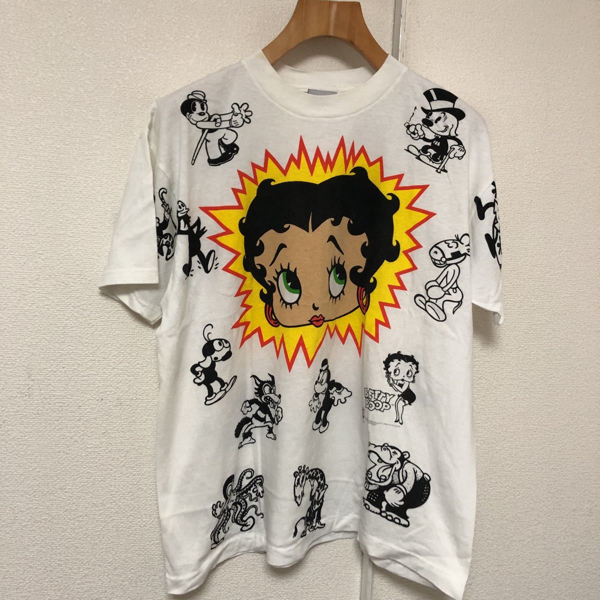 ビンテージ90s STANLEY DESANTIS BETTY BOOPベティブープ マルチプリントTシャツM USA製　シングルステッチ