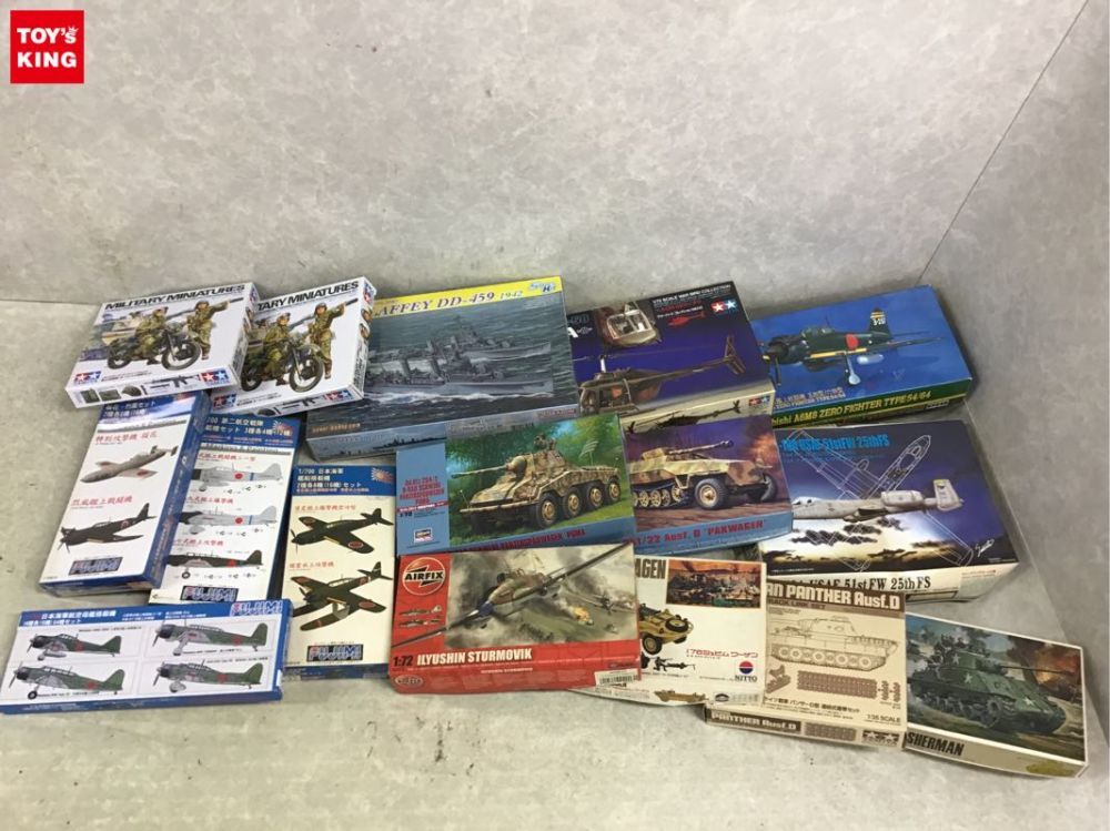 1円～ 同梱不可 ジャンク 1/144等 A-10A アメリカ空軍 51FW 25FS、M-4シャーマン 他
