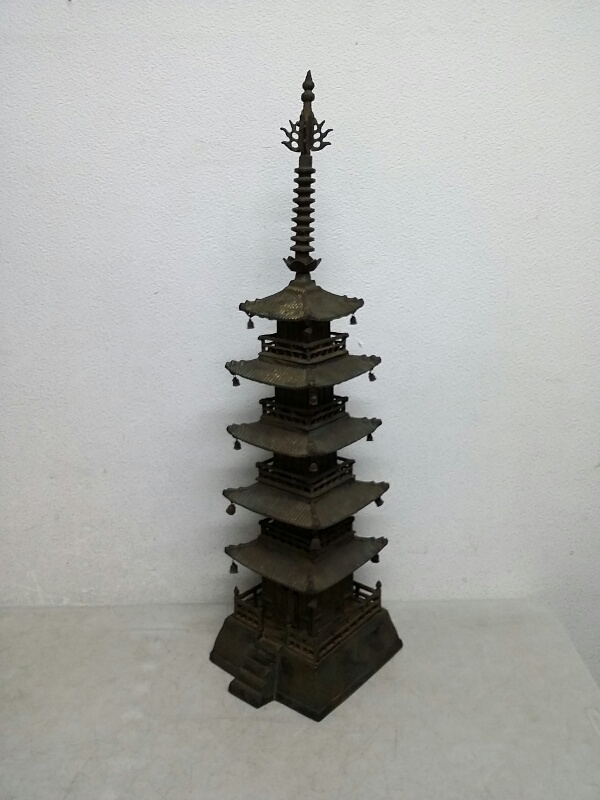 昭和レトロ 鉄製 五重塔 金属工芸 置物 オブジェ 飾り 古道具 ビンテージ 置物 鉄製 五重塔 五重の塔 Yahoo!オークション - 金属製 オブジェ