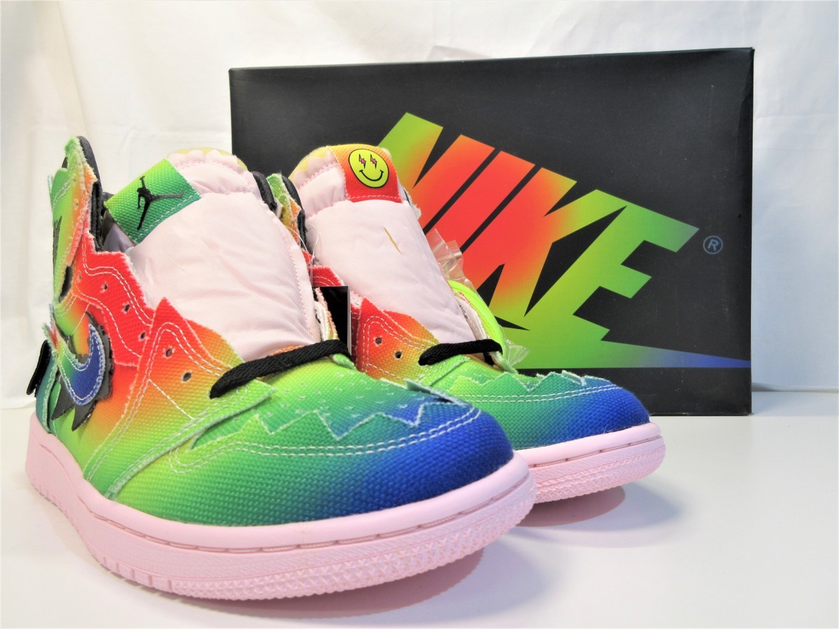 Nike Air Jordan 1 Mid ピンク×白 スニーカー 24.5cm 新品定価￥19，840*お買い得1287/26.5cm♪♪アディダス オリジナルス
