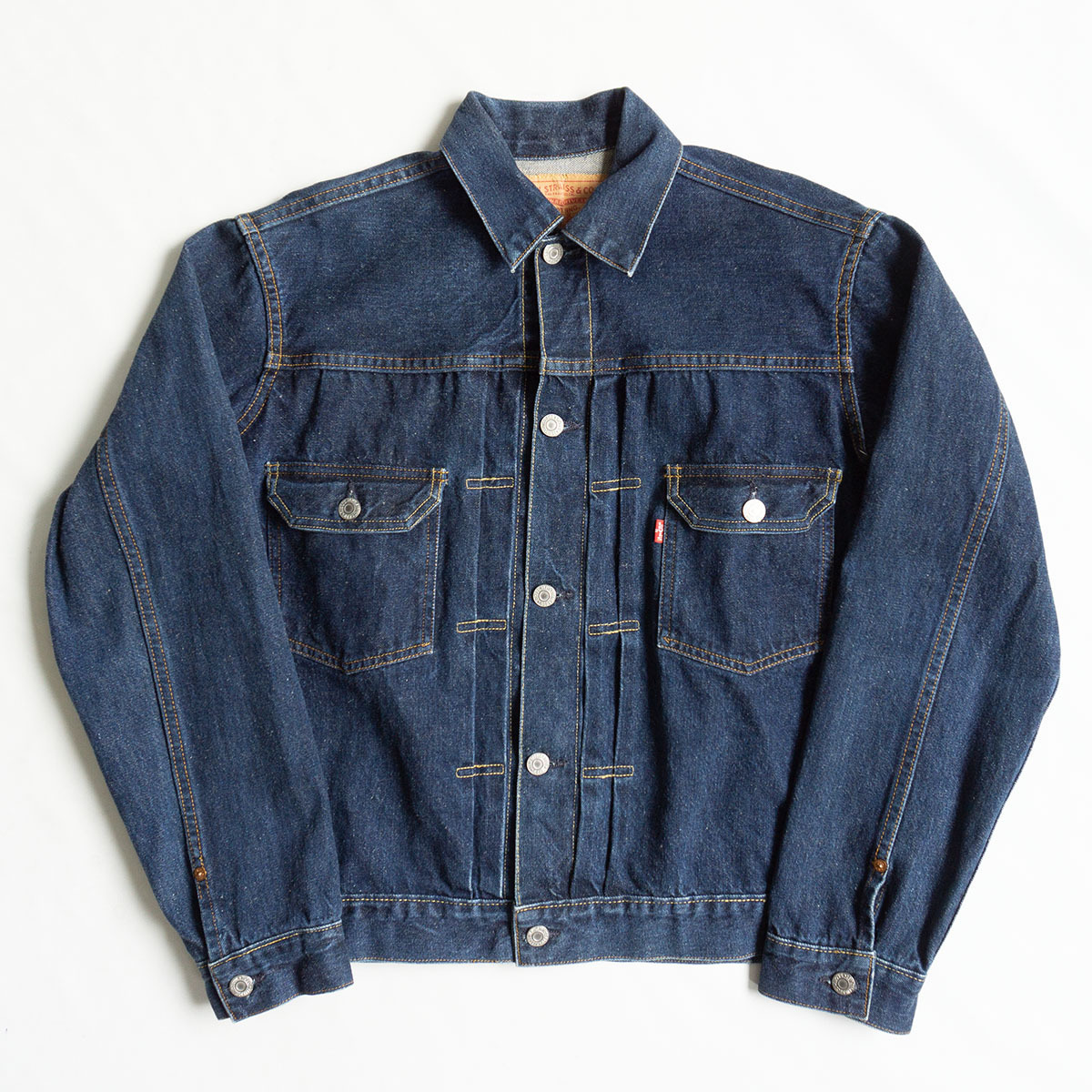 バレンシア製】 LEVI