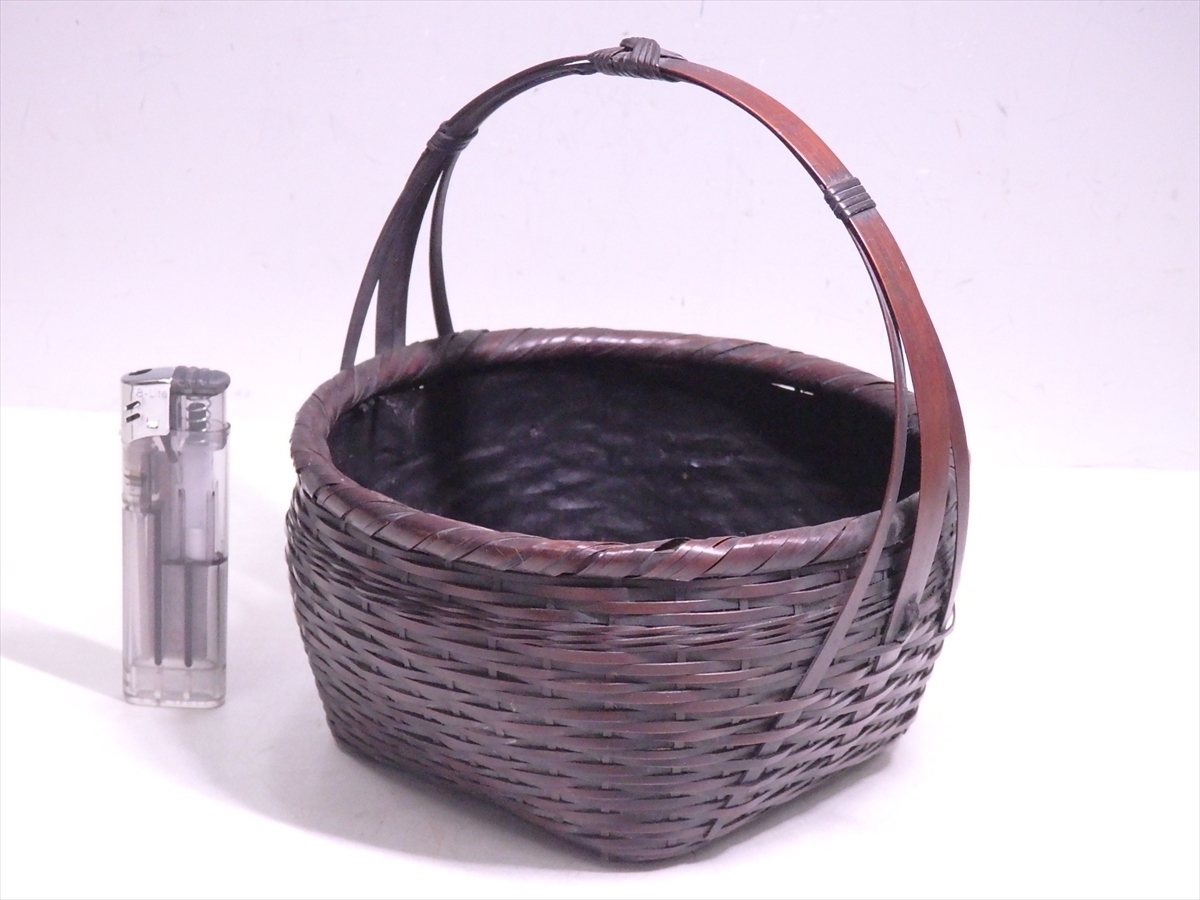 ☆状態良！【煤竹編み 手付炭斗】15.5×15×全高16.3cm 煎茶道具 煎茶器