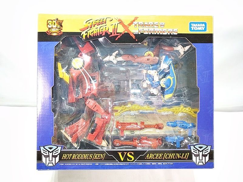 タカラトミー　ストリートファイターII × トランスフォーマー　ケン vs 春麗 タカラトミー ストリートファイターII × トランスフォーマー ケン vs
