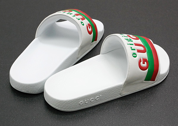 新品 定価￥45,000 イタリア製 GUCCI「オリジナル グッチ」ロゴ  