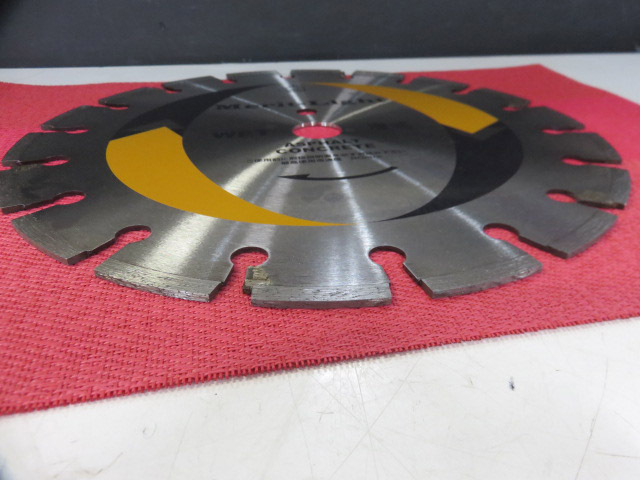 《ゲリラ特価》【旭ダイヤモンド工業】一般工事用カッターブレード 湿式 メリットライト12インチ【型式不明】※付属リング無し【未使用品】_2