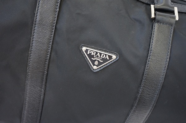 #aub プラダ PRADA ボストンバッグ トラベルバッグ TESSUTO SAFFIANO V20S 旅行鞄 ショルダー付き 黒 メンズ [611201]