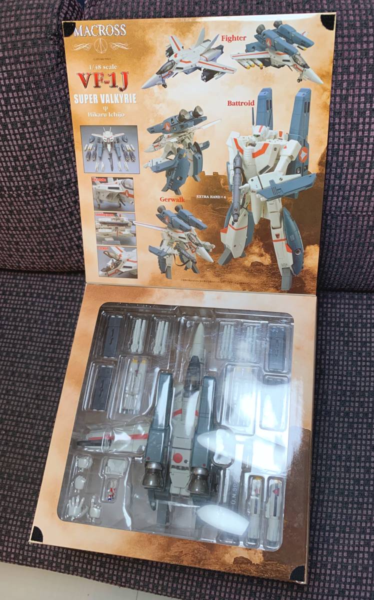 やまと 超時空要塞マクロス ミリア機 VF-1J スーパーバルキリー 1⁄48 1