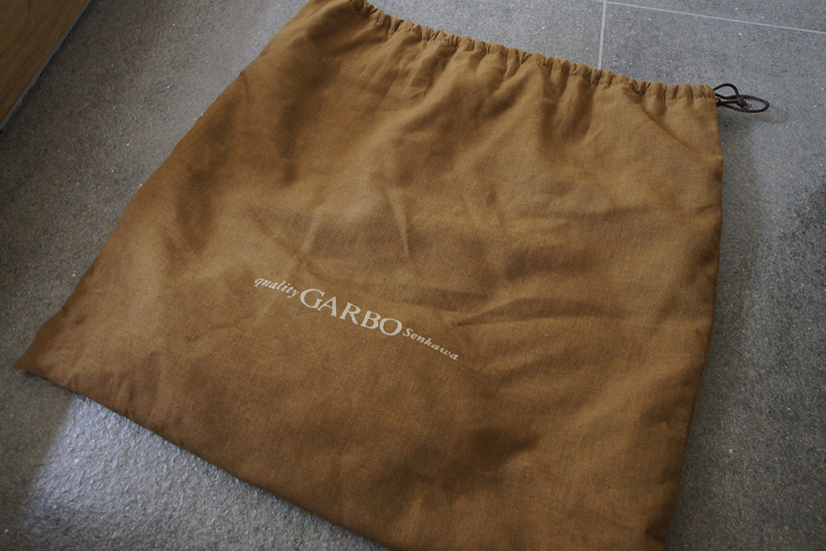 未使用 美品 イタリア製 ガルボ GARBO ロック 付 カーフ レザー ハンド バッグ ブラウン 茶 メンズ レディース セカンドバッグ 鞄 ガルボ ハンドバッグ ブラック スキールド 極美品Schield 出産準備