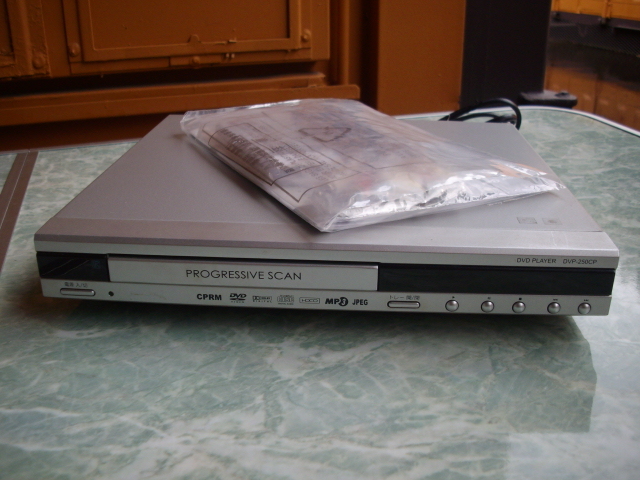 ＝レア品＝サイテック DVDプレイヤー DVP-250CP(フリフリ) 中古品 サイテック SCITEC DVDプレイヤー フリフリ DVP－250CP 電源