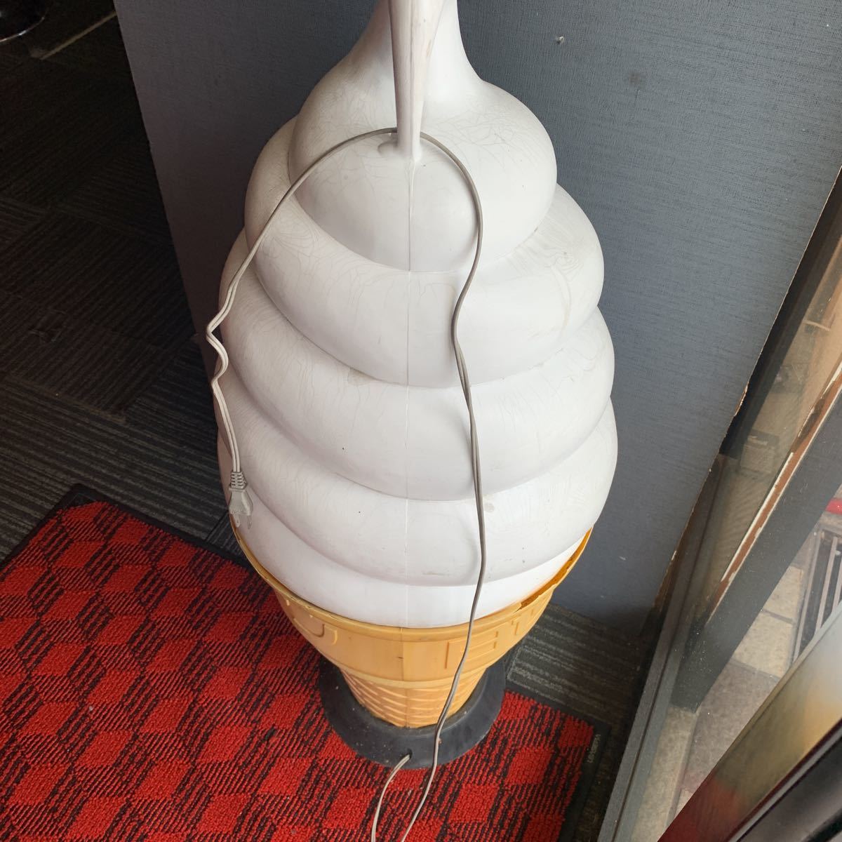 ソフトクリーム ライト 電飾看板 日世 日世のコーン ディスプレイ 