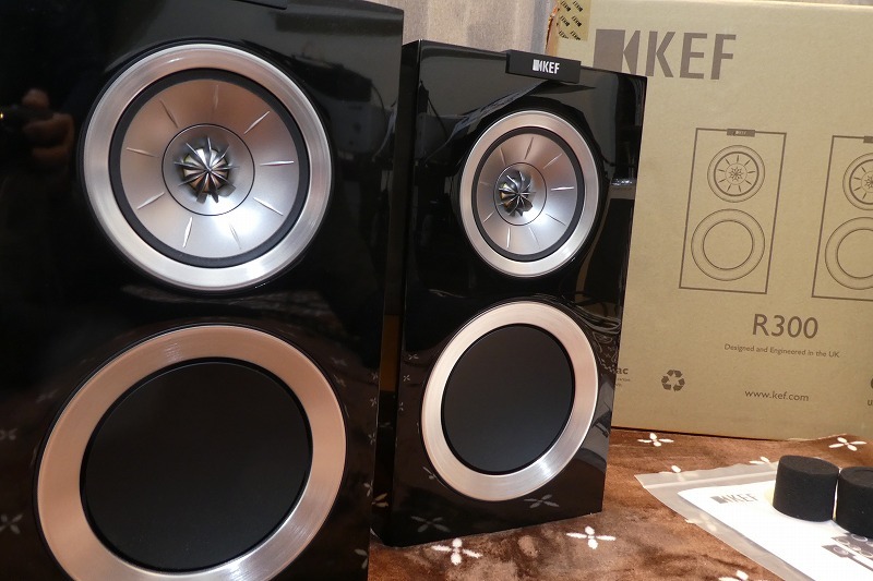 R300 ピアノブラック スピーカー KEF ペア まで」KEF 9⁄17 名機⁄希少KEF
