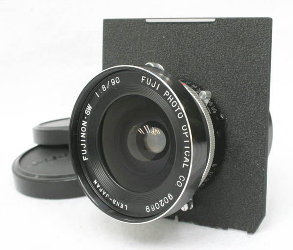 マミヤ New Mamiya 6 中判フィルムカメラ レンズ75mm f/3.5 マミヤ ニューマミヤ6 (マミヤ6 MF)｜買取価格急上昇の6X6中判