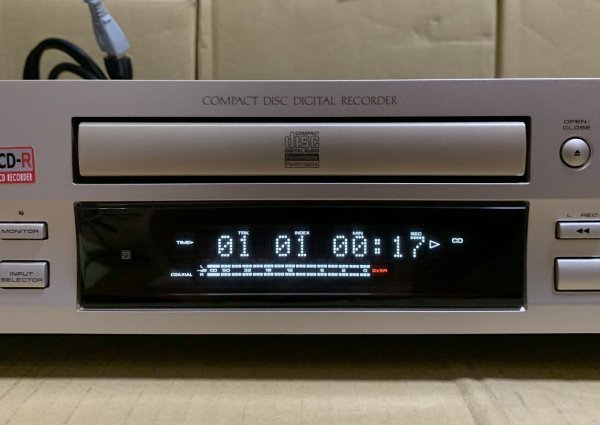 PDR-D50 CD パイオニア : Pioneer - Player Recorder CD-R⁄RW CD