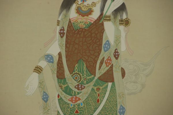 JUN075 掛軸 松波松観 『聖観音菩薩像』 絹本着色 共箱 仏画 仏教美術