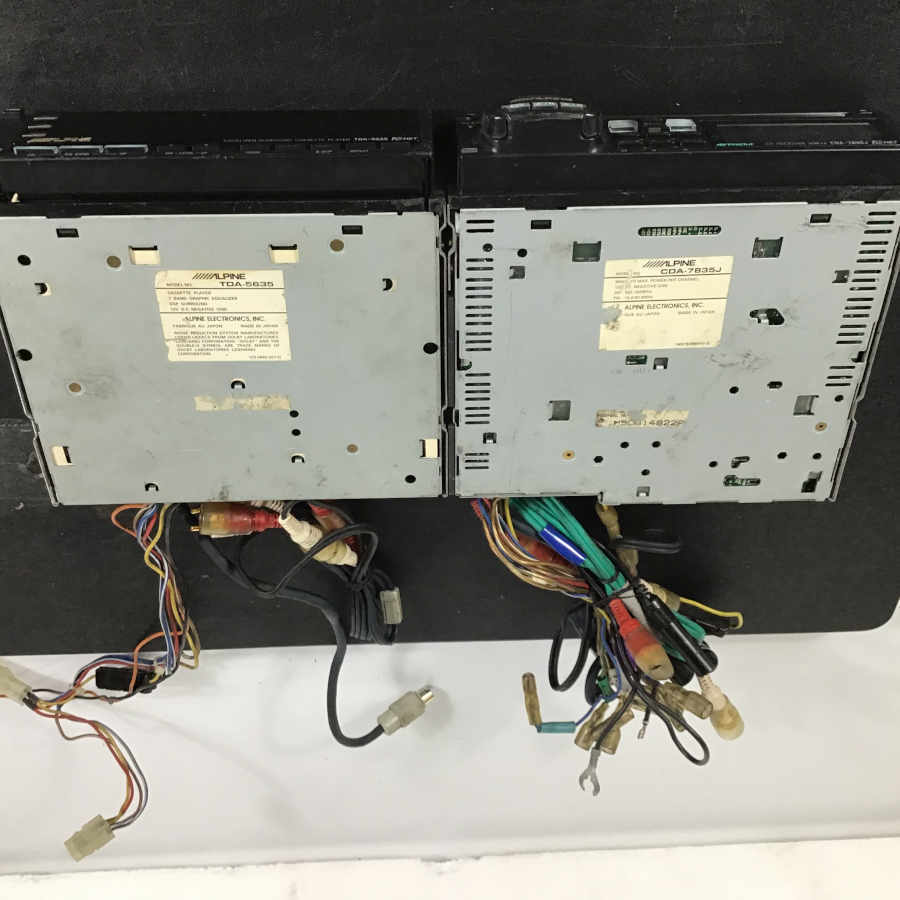 ALPINE TDA-5635/CDA-7835J カーステレオ(CD＆テープ) 通電確認済