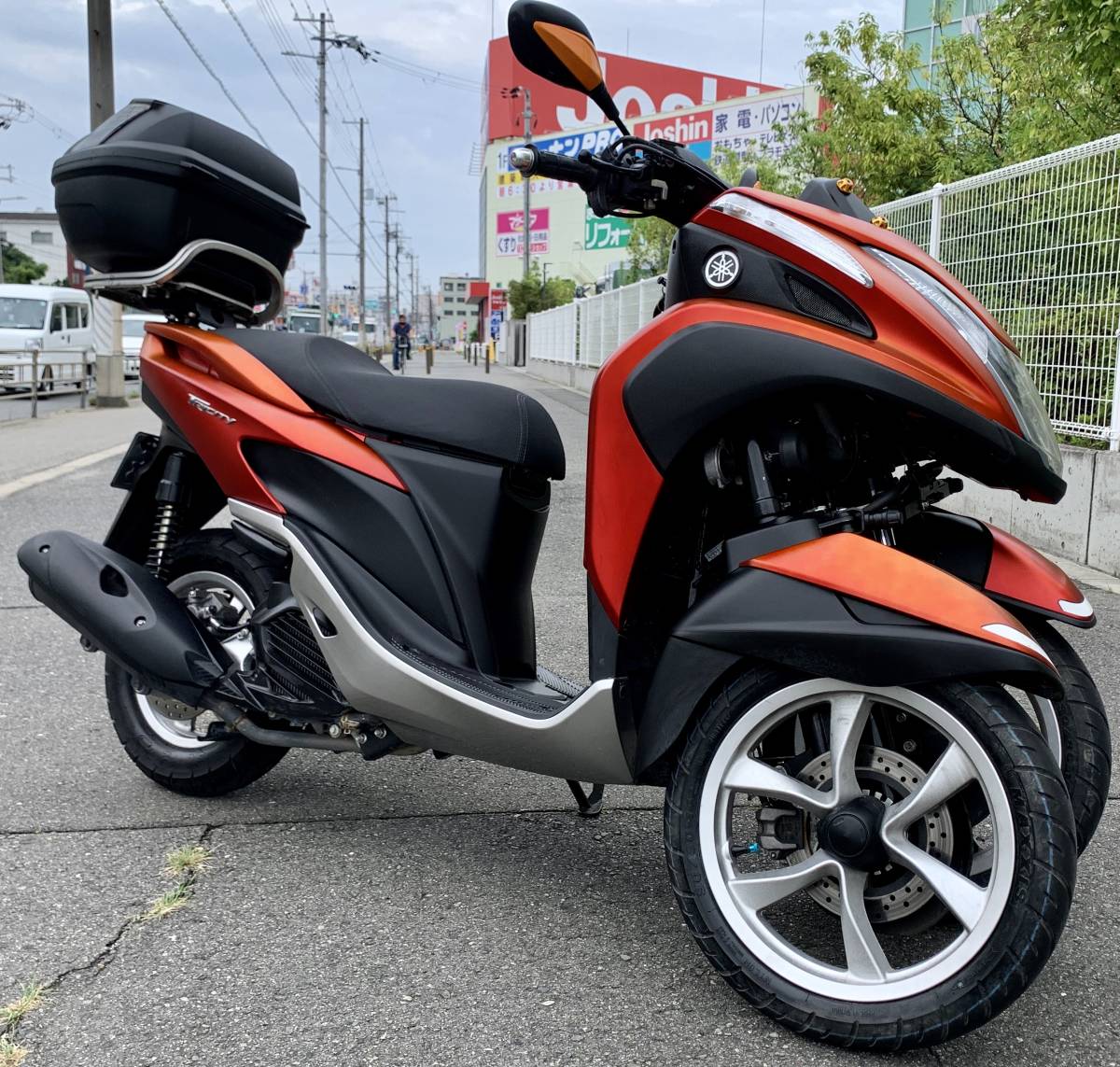 トリシティ125 ノーヘル 3人乗り！！ 距離少ない！自賠長い！