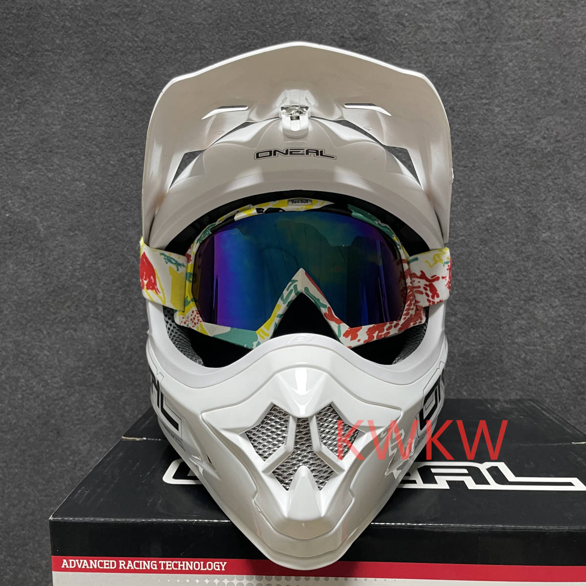 O'NEALオフロード ヘルメットバイクヘルメット ゴーグル付き04 □耐久